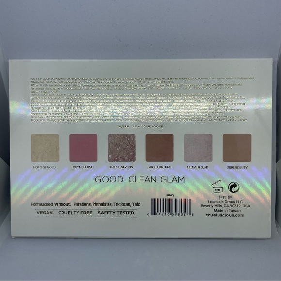 True + Luscious Lucky Glow Palette - Picture 3 of 3